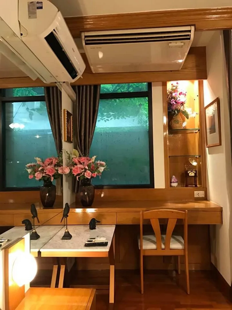 Pipat Place — photo 18