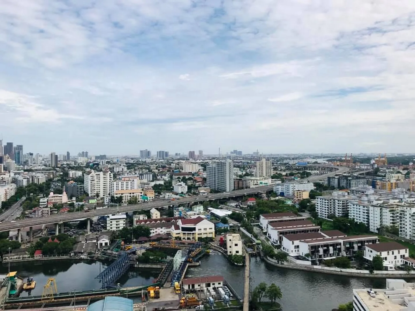 Life Sukhumvit 48 — photo 13