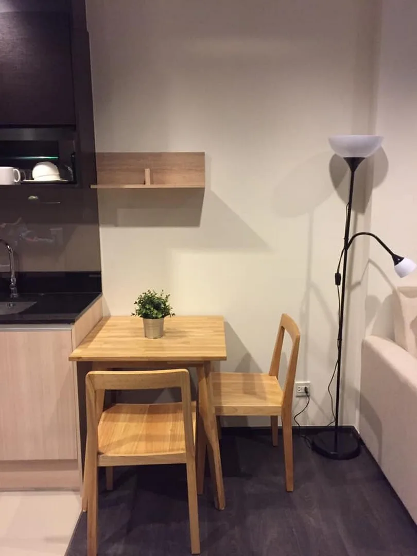 Edge Sukhumvit 23 — photo 2