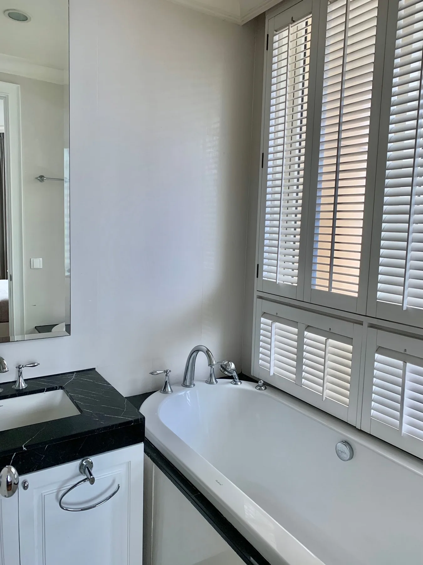 Royce Private Residences — photo 11
