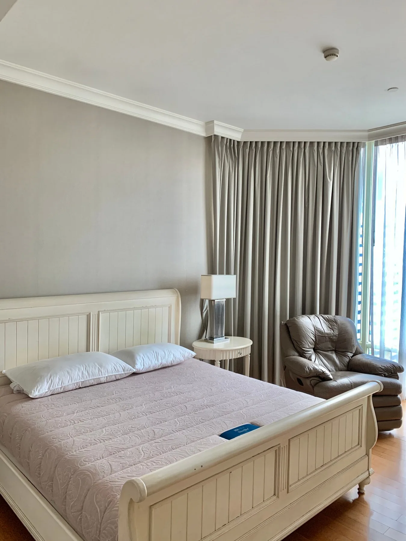 Royce Private Residences — photo 6