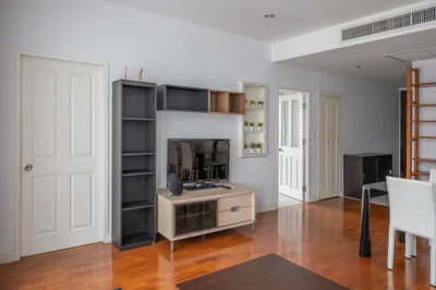 Siri Residence