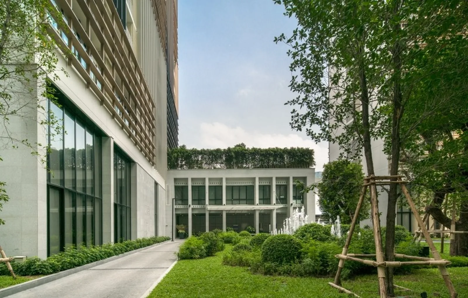 Park Origin Phromphong — photo 2