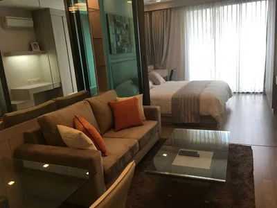 Trapezo Sukhumvit 16
