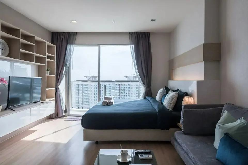 Sky Walk Condominium — photo 5