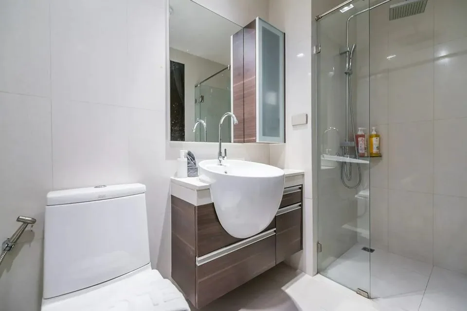 Sky Walk Condominium — photo 8