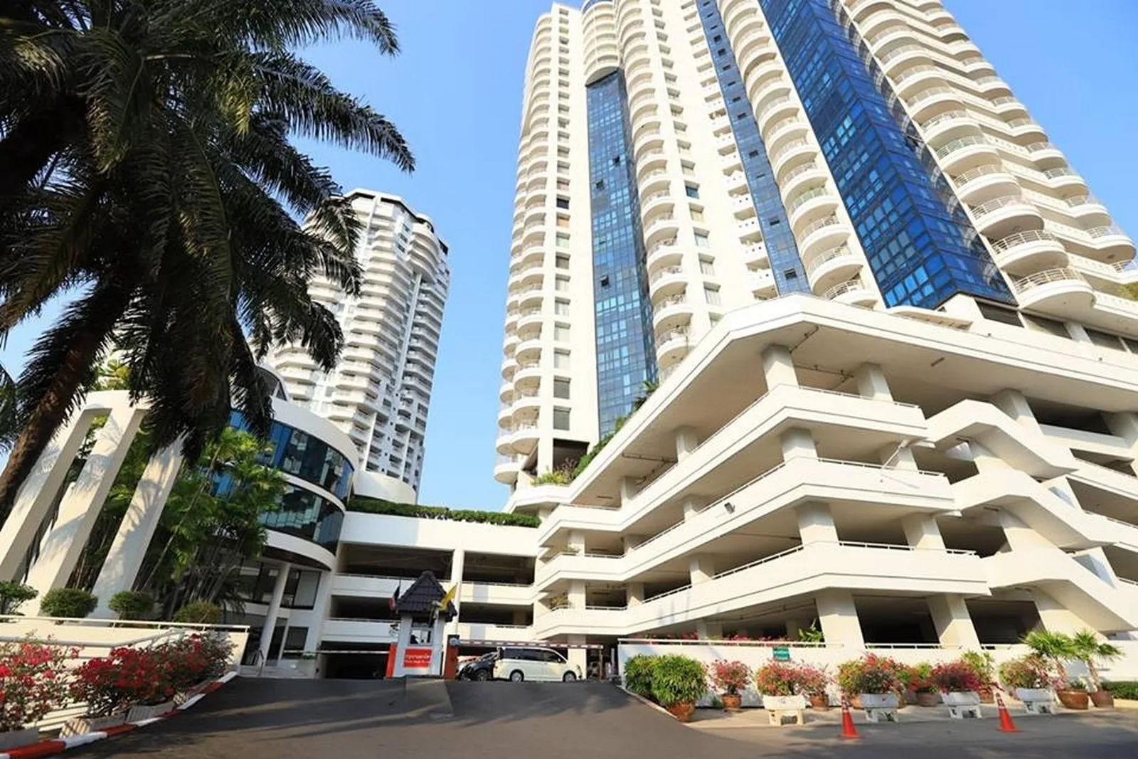 Ns Tower Central City Bangna — photo 14