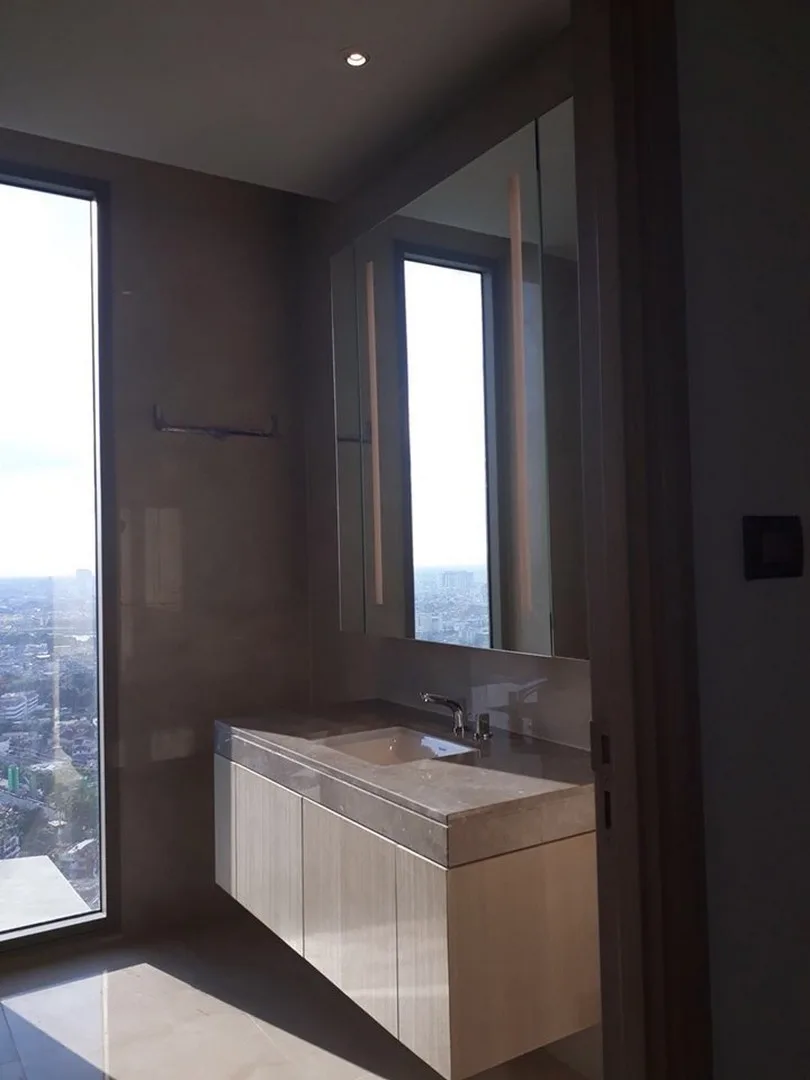 Magnolias Waterfront Residences — photo 5