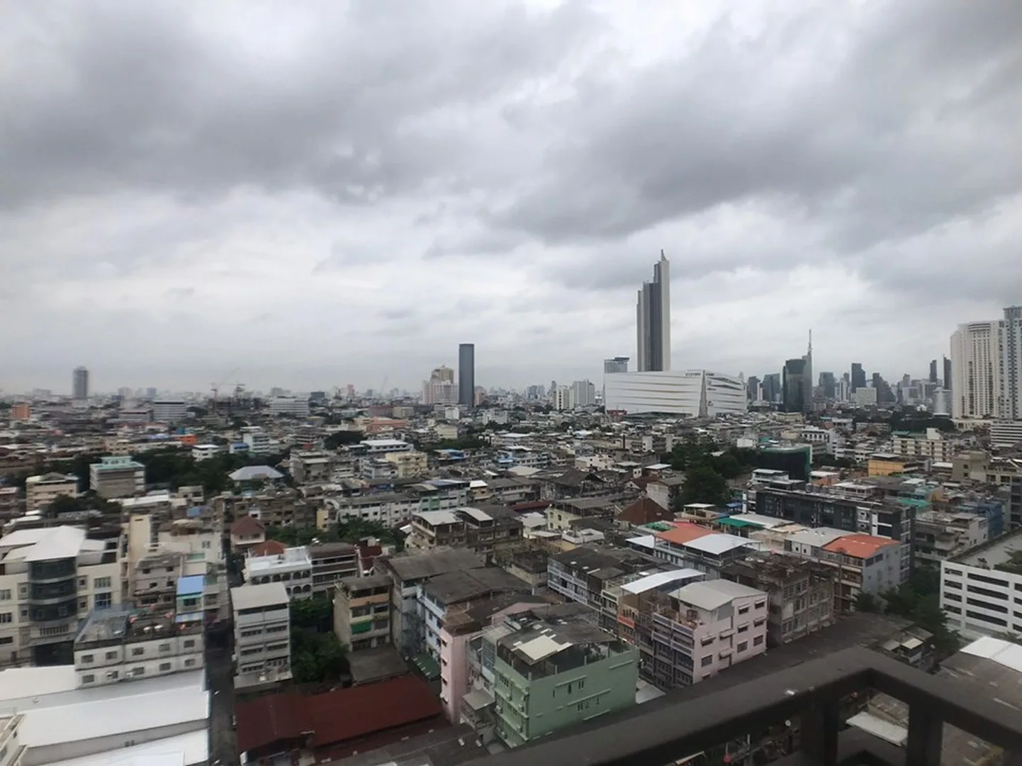 Hive Sathorn — photo 16