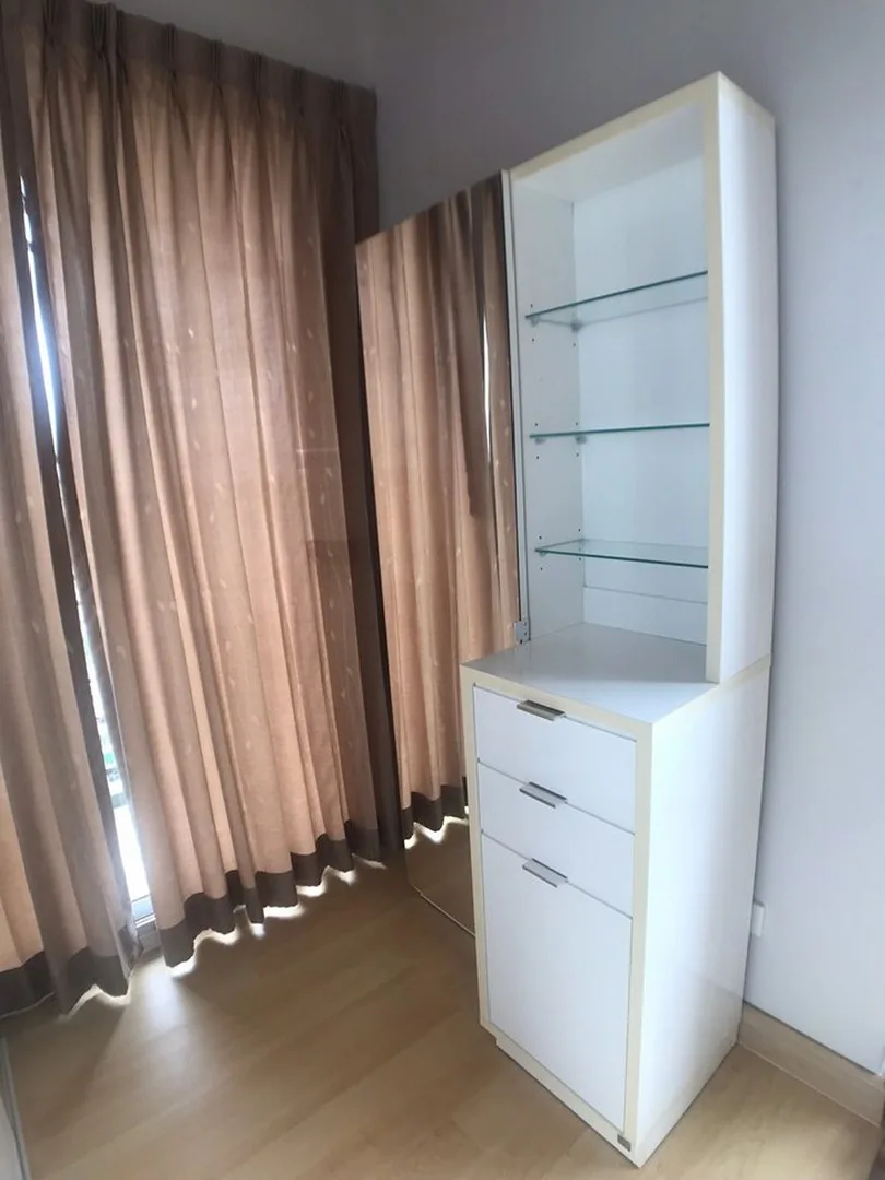Hive Sathorn — photo 8