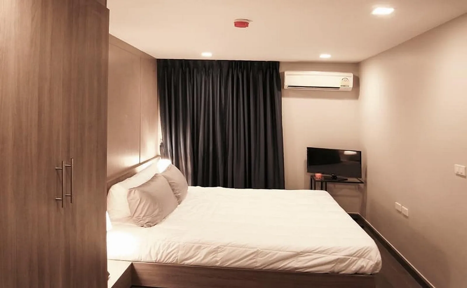 Mirage Sukhumvit 27 — photo 8
