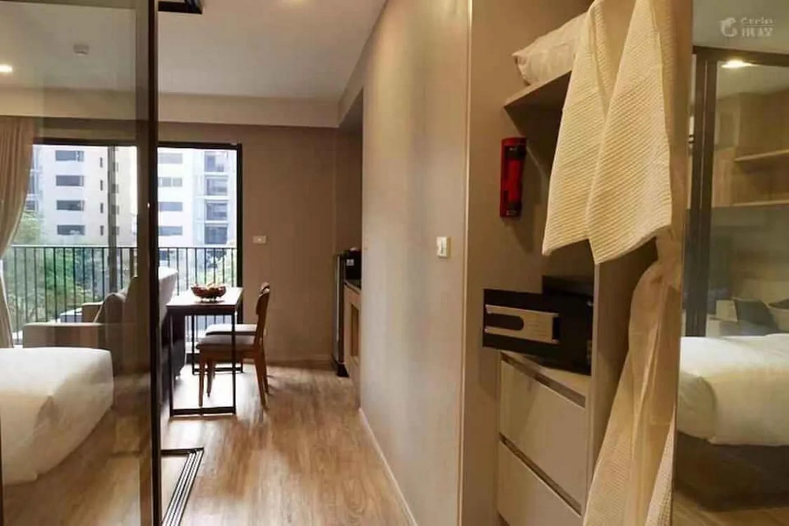 Blossom Condo @ Sathorn - Charoenrat — photo 1