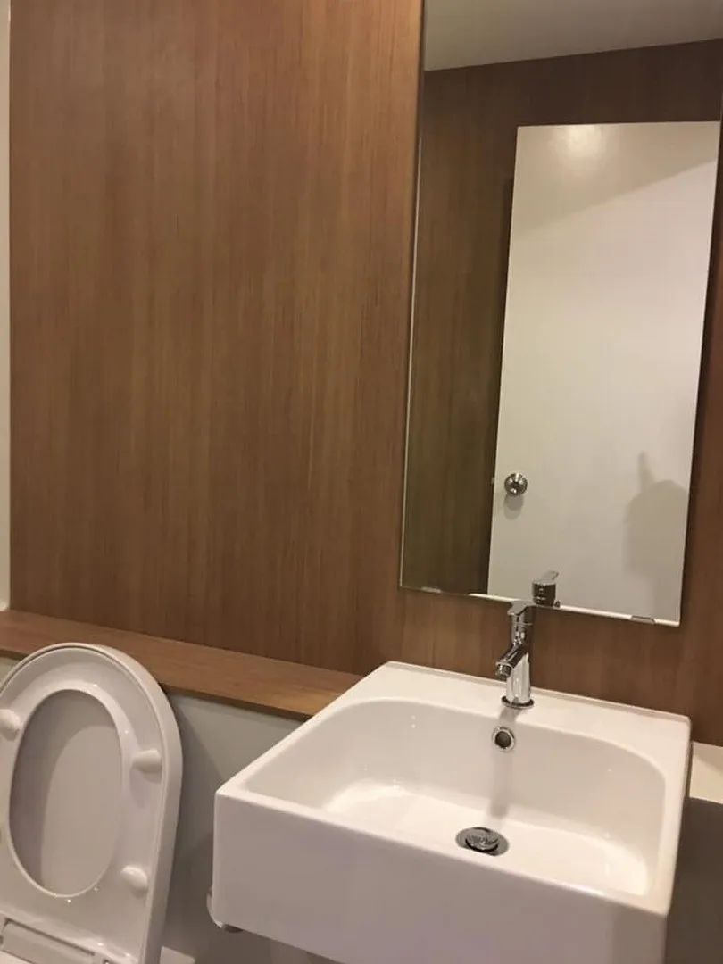 Blossom Condo @ Sathorn - Charoenrat — photo 7