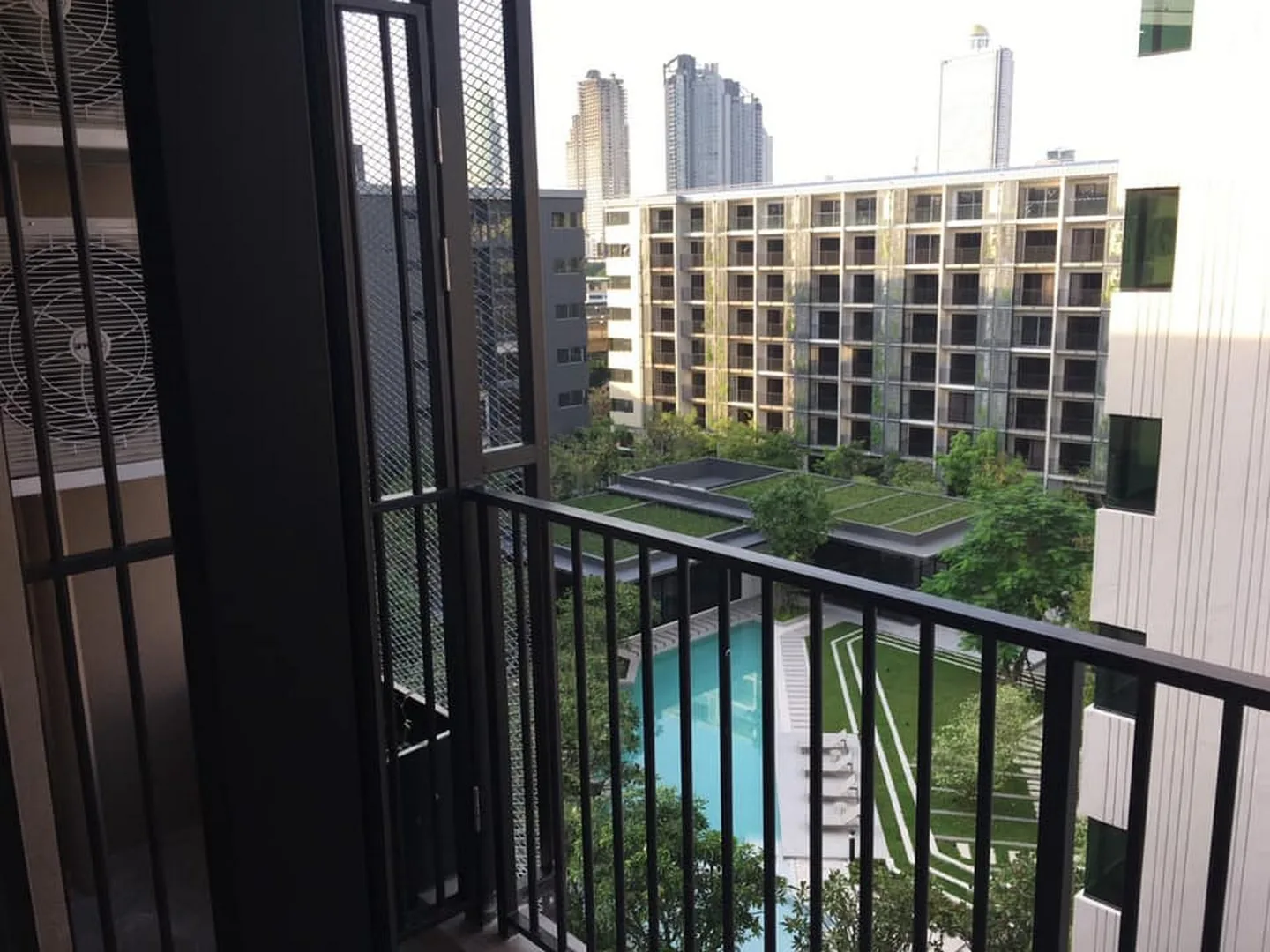 Blossom Condo @ Sathorn - Charoenrat — photo 10