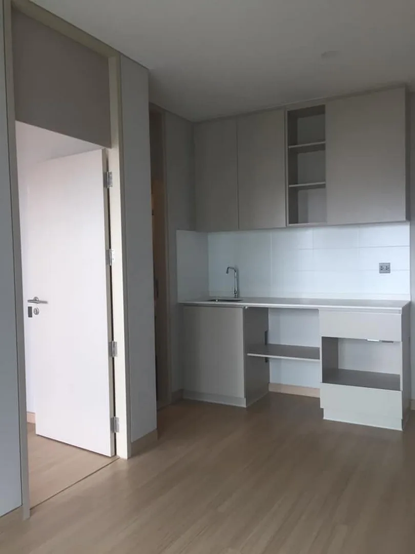 Lumpini Suite Phetchaburi - Makkasan — photo 9