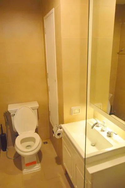 Condolette Dwell Sukhumvit 26 — photo 11