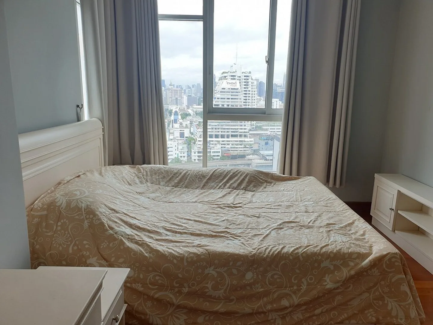 Ivy Sathorn 10 — photo 3