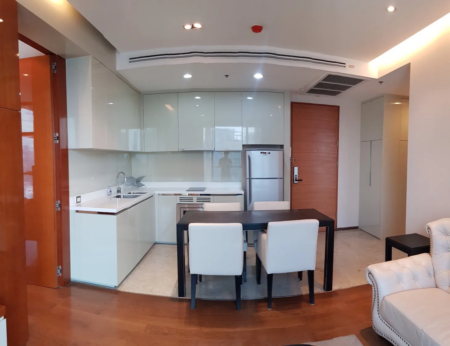 The Address Sukhumvit 28 — photo 2