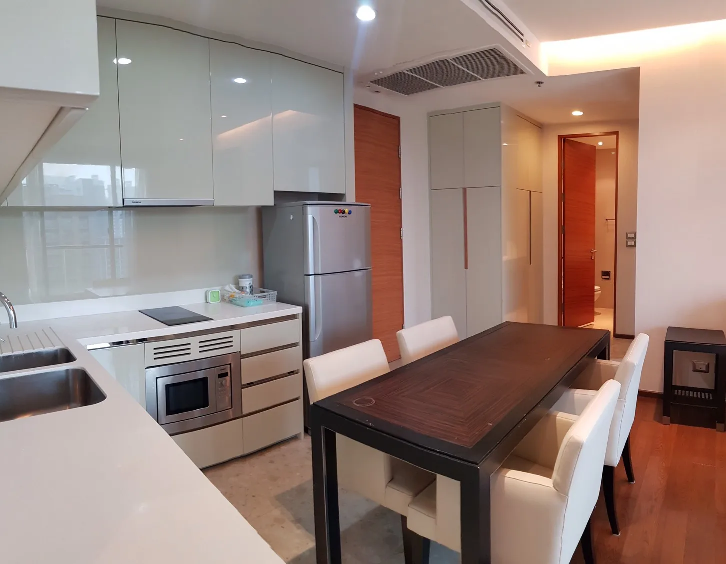 The Address Sukhumvit 28 — photo 3