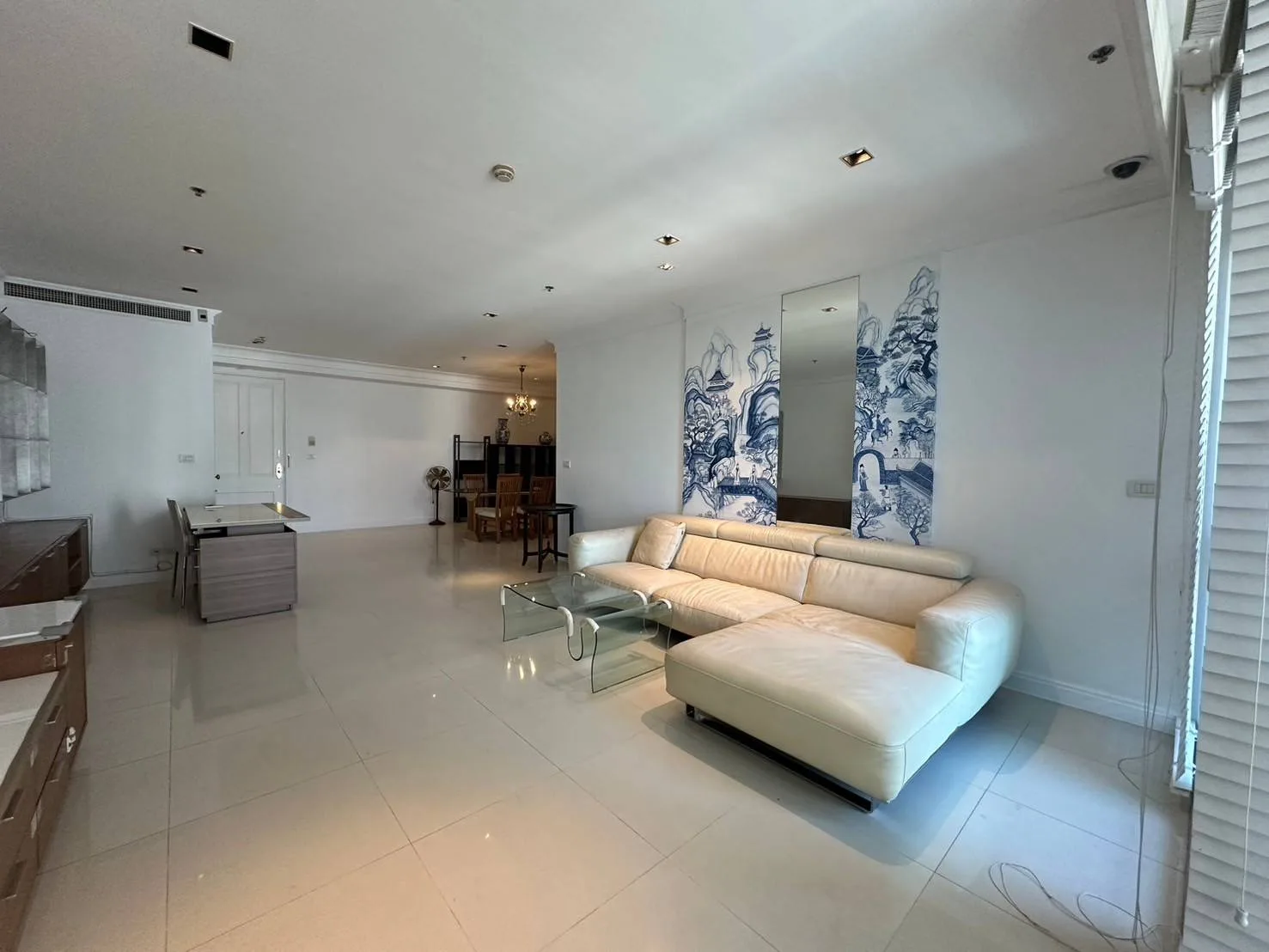 Athenee Residence — photo 3