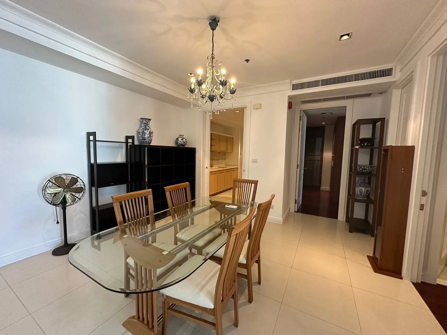 Athenee Residence — photo 4