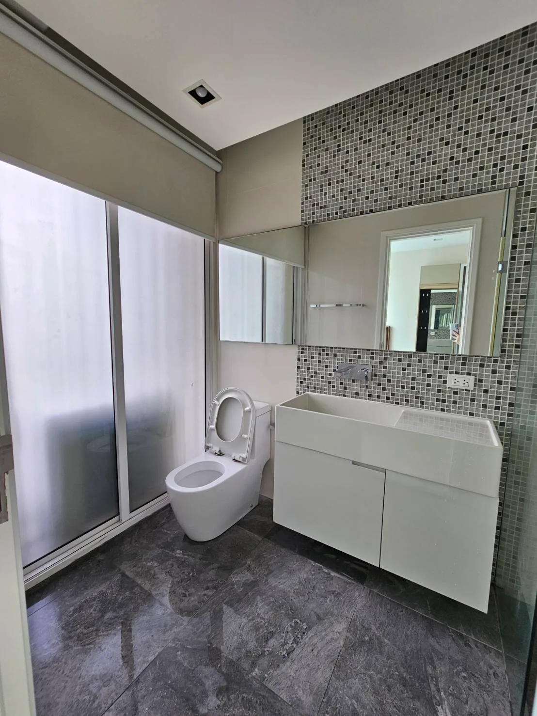 The Room Sukhumvit 21 — photo 17