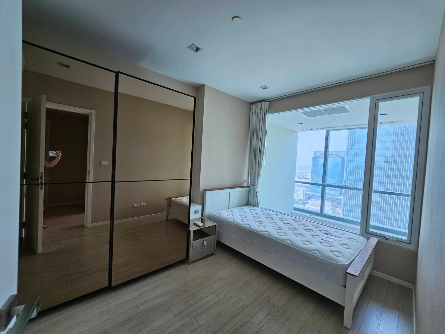 The Room Sukhumvit 21 — photo 9