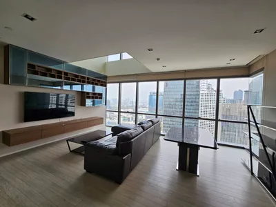 The Room Sukhumvit 21