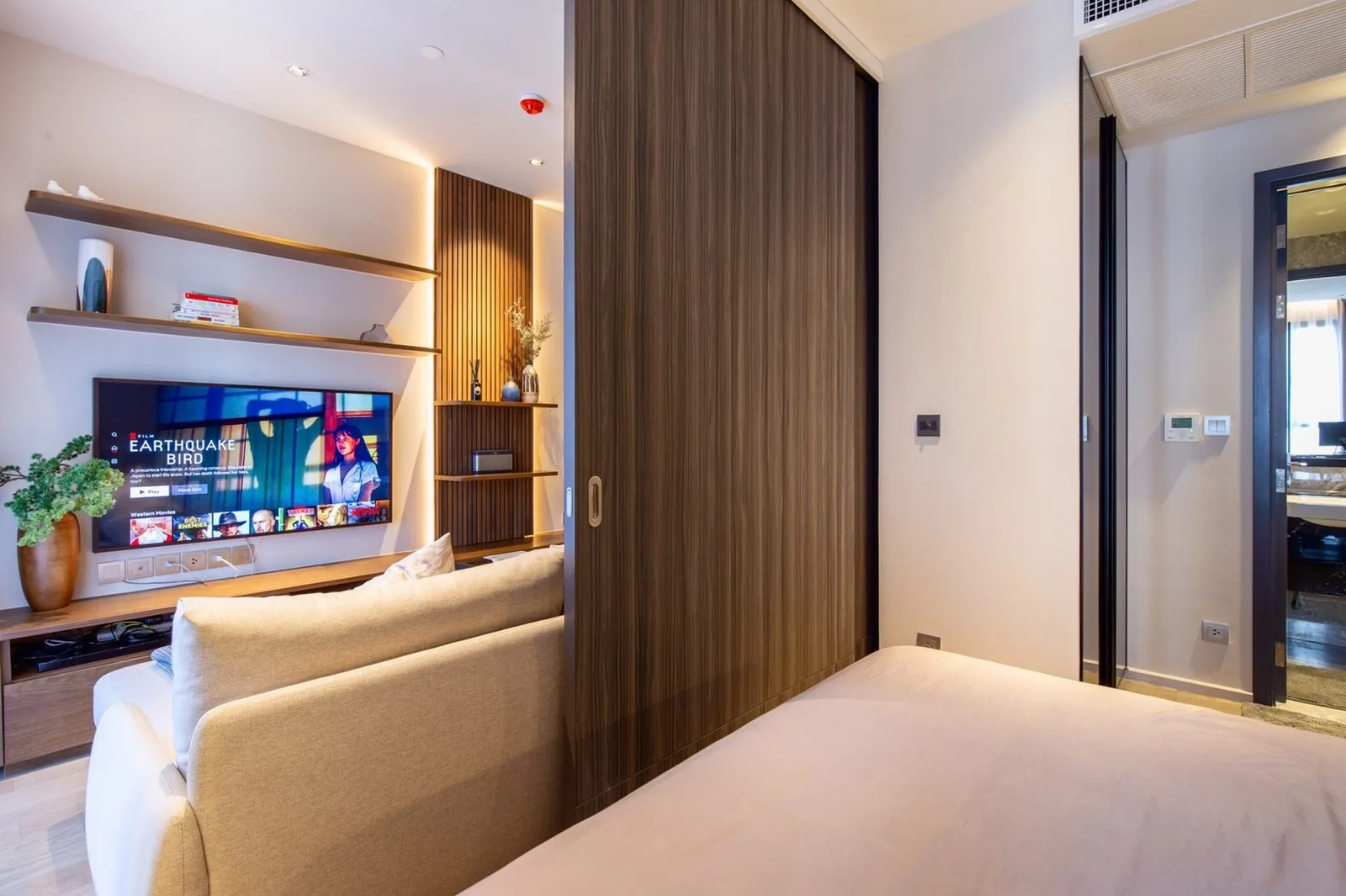 Ashton Asoke — photo 12