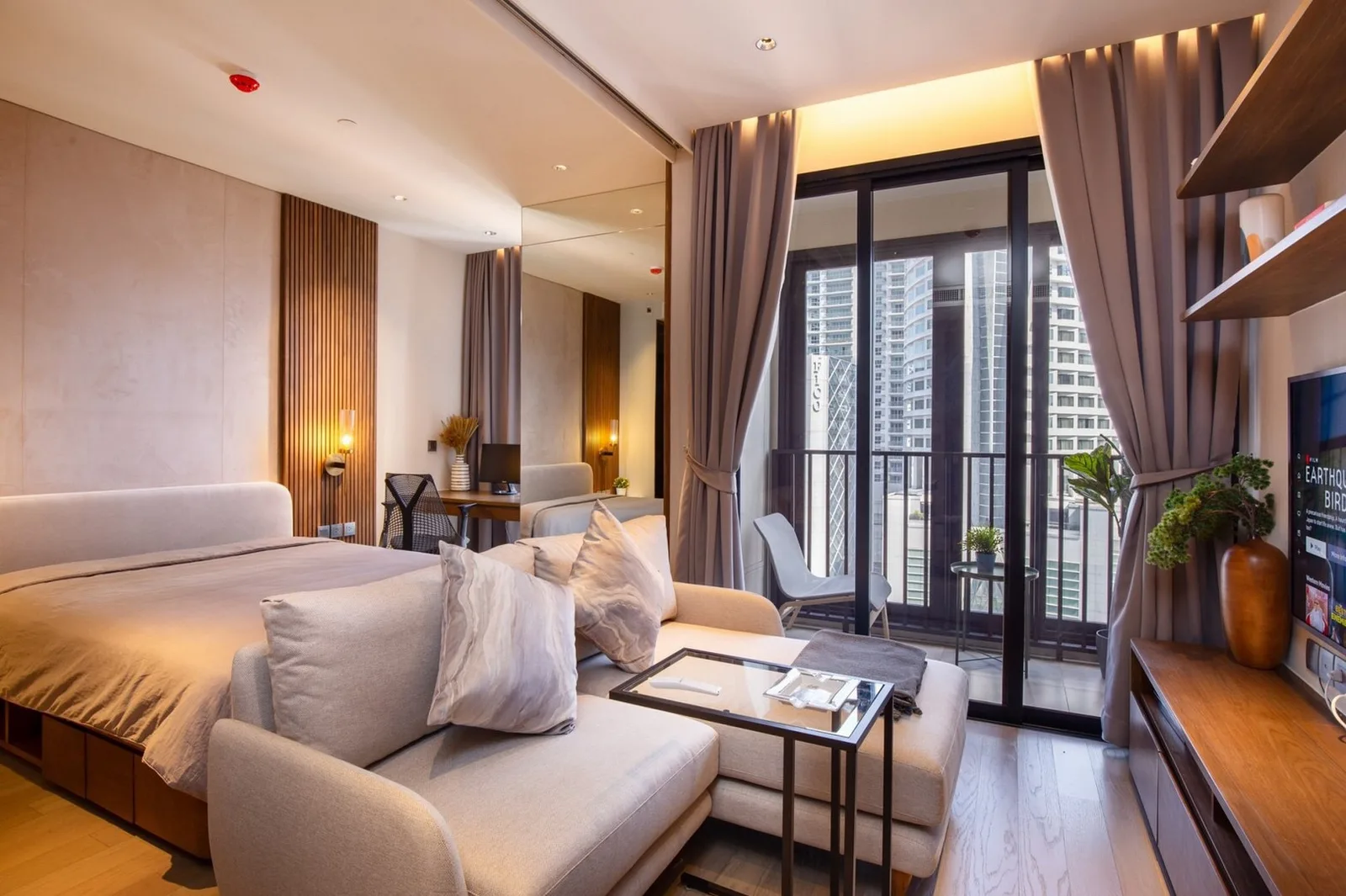 Ashton Asoke — photo 13