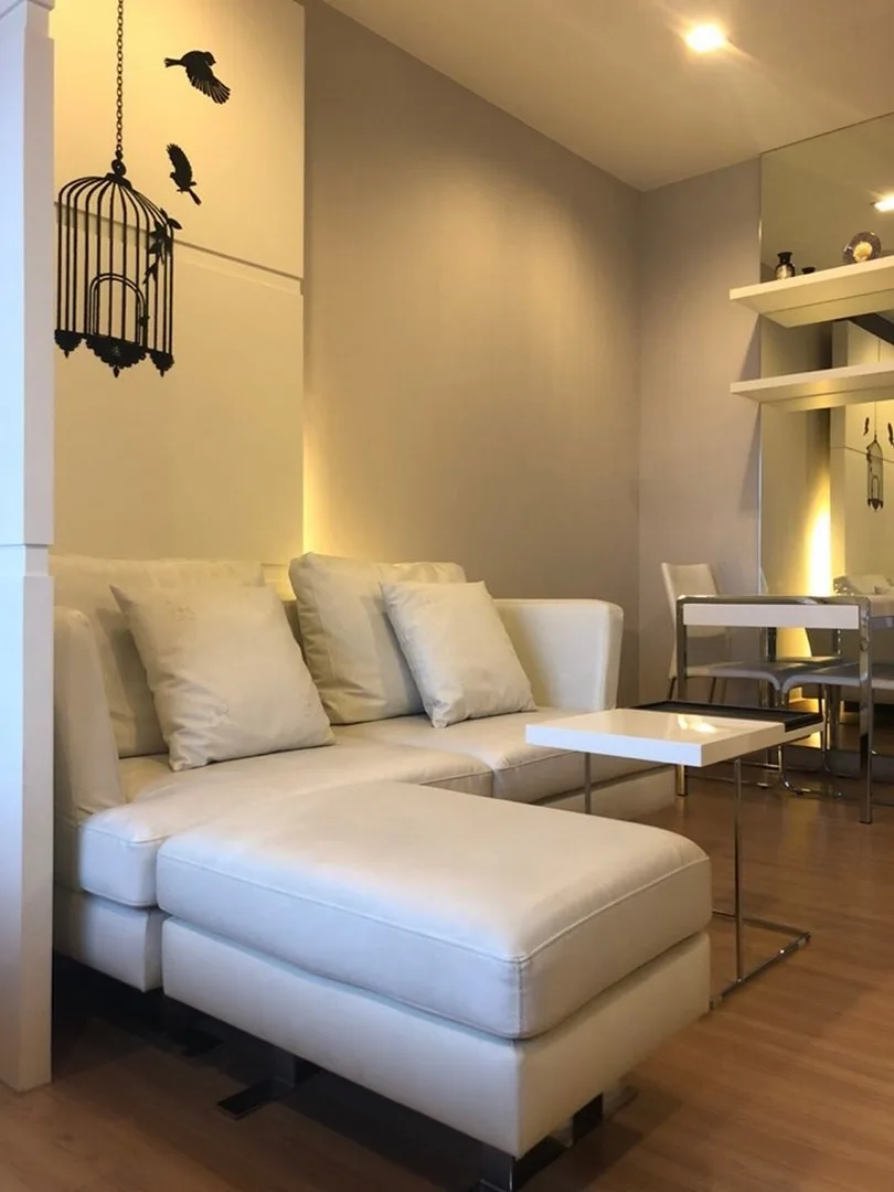 Urbano Absolute Sathon - Taksin — photo 1