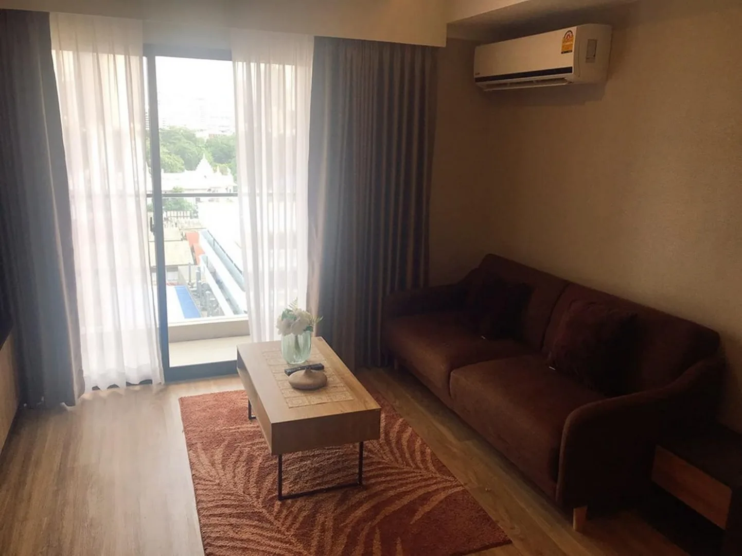 Blossom Condo @ Sathorn - Charoenrat — photo 6
