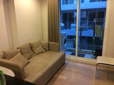 15 Sukhumvit Residences