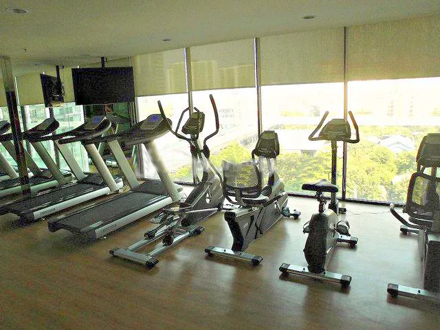 Condolette Midst Rama 9 — photo 8