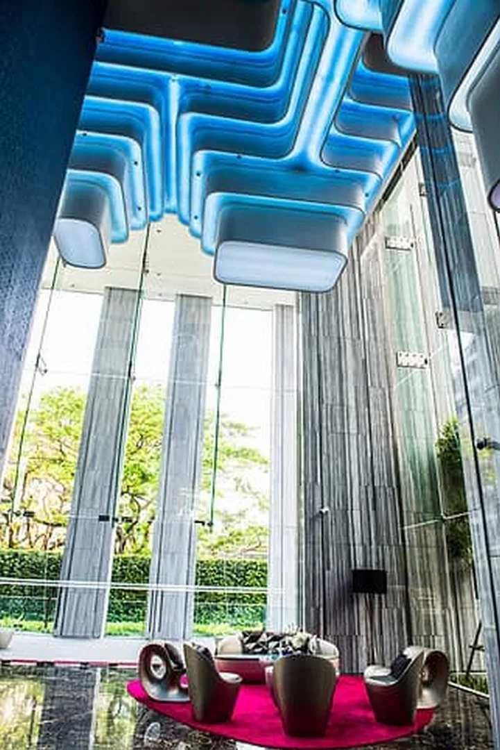 Edge Sukhumvit 23 — photo 11