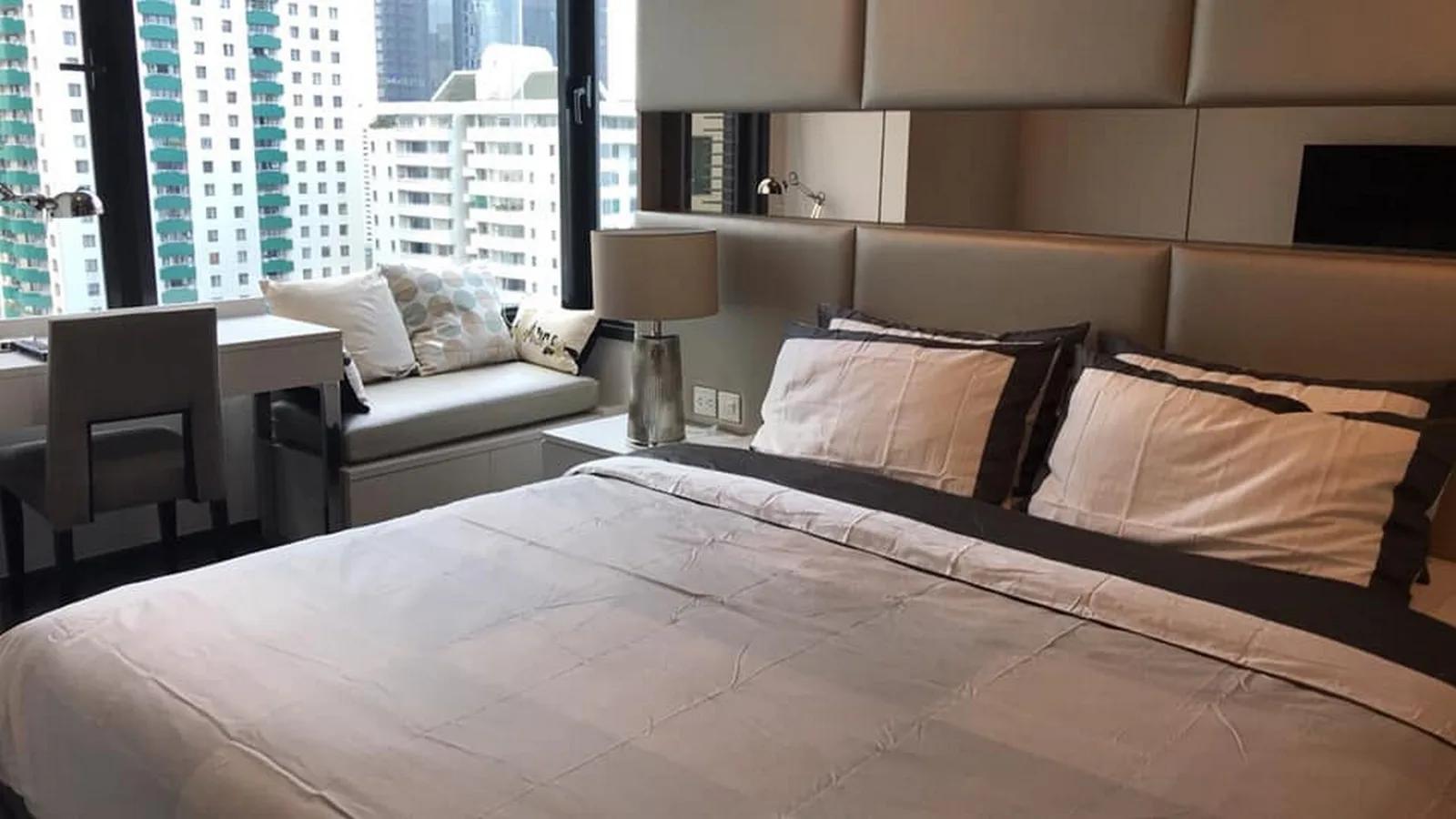 Edge Sukhumvit 23 — photo 5