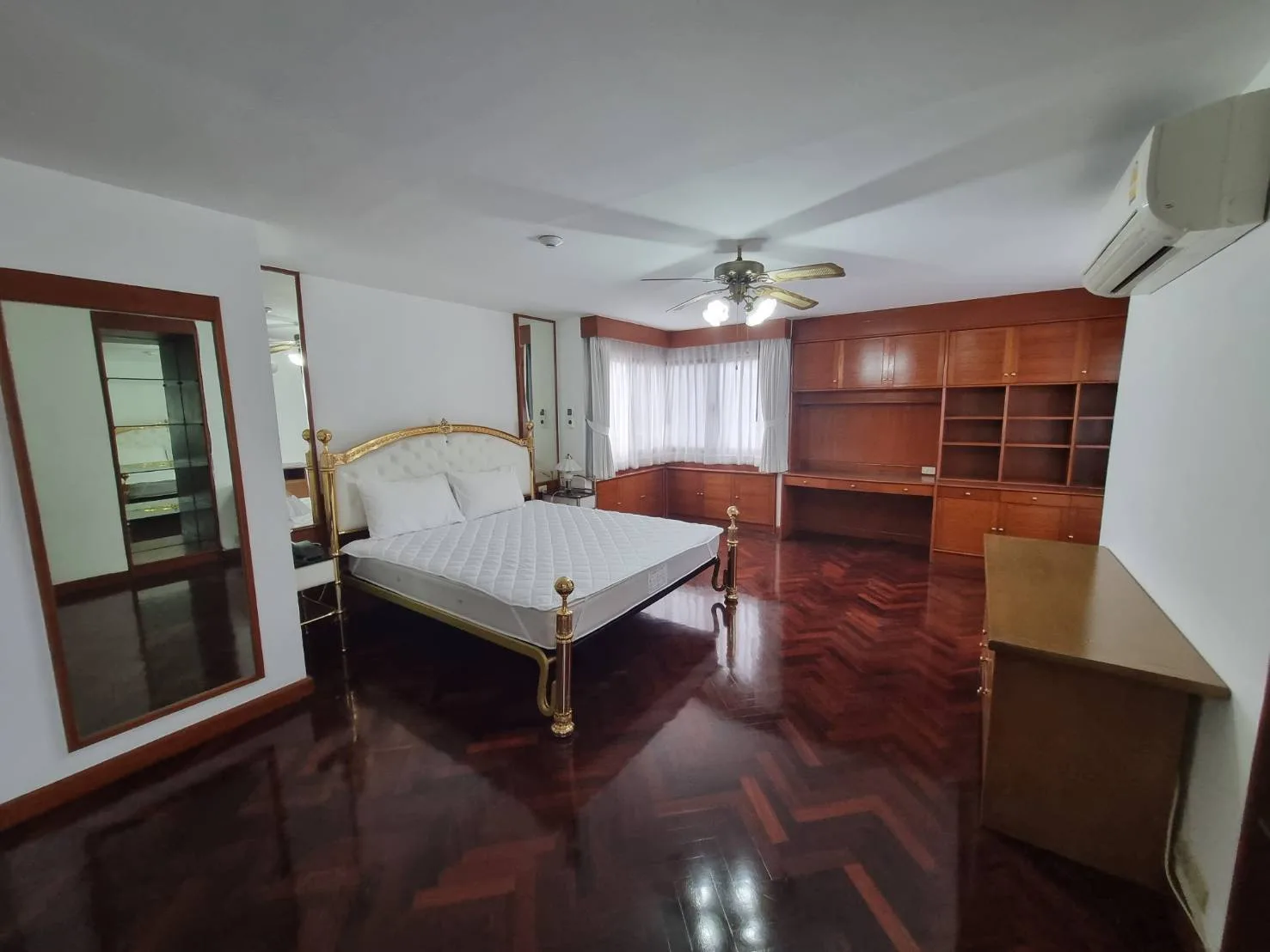 Four Wings Mansion — photo 6
