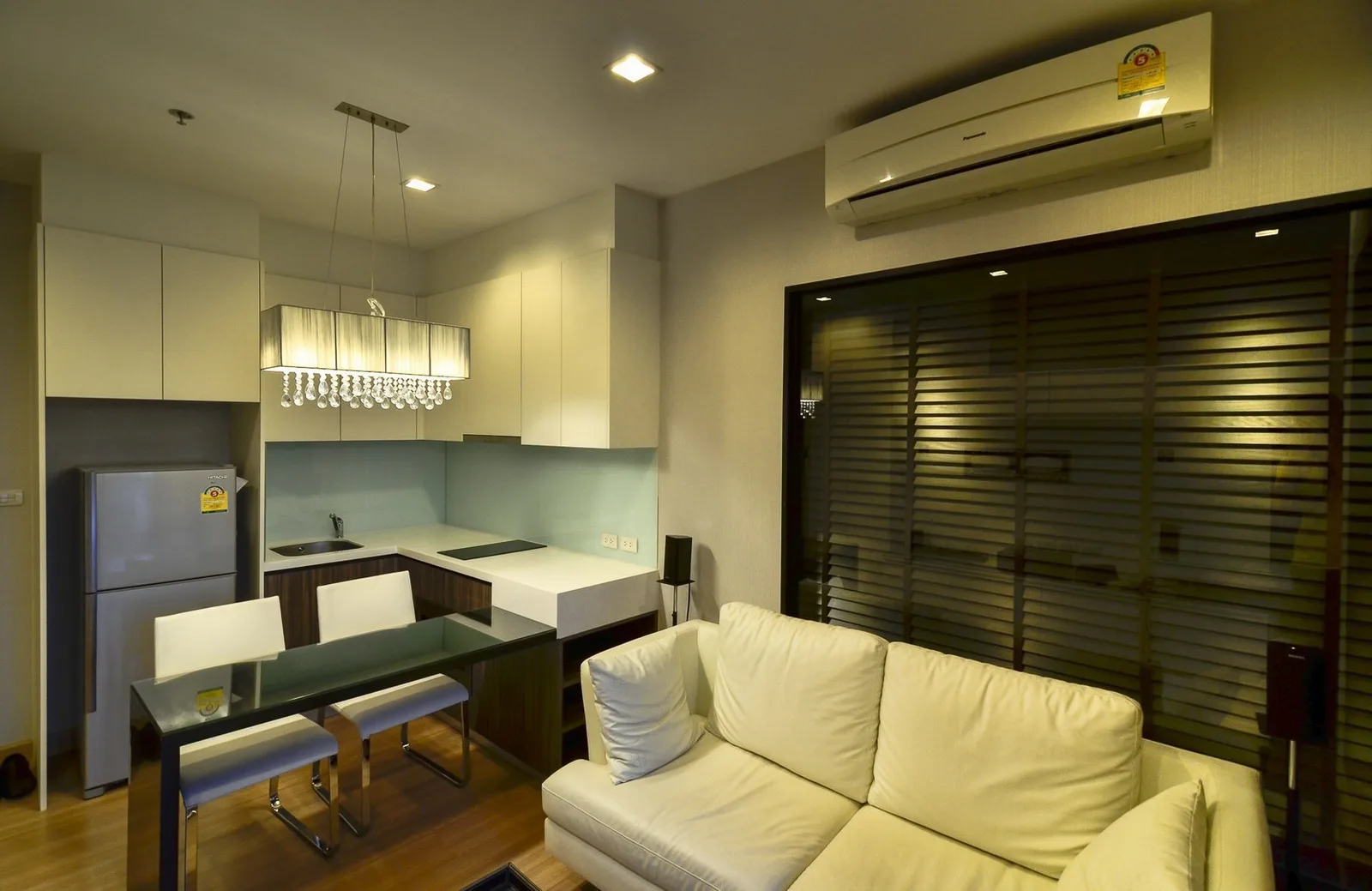 Urbano Absolute Sathon - Taksin — photo 2