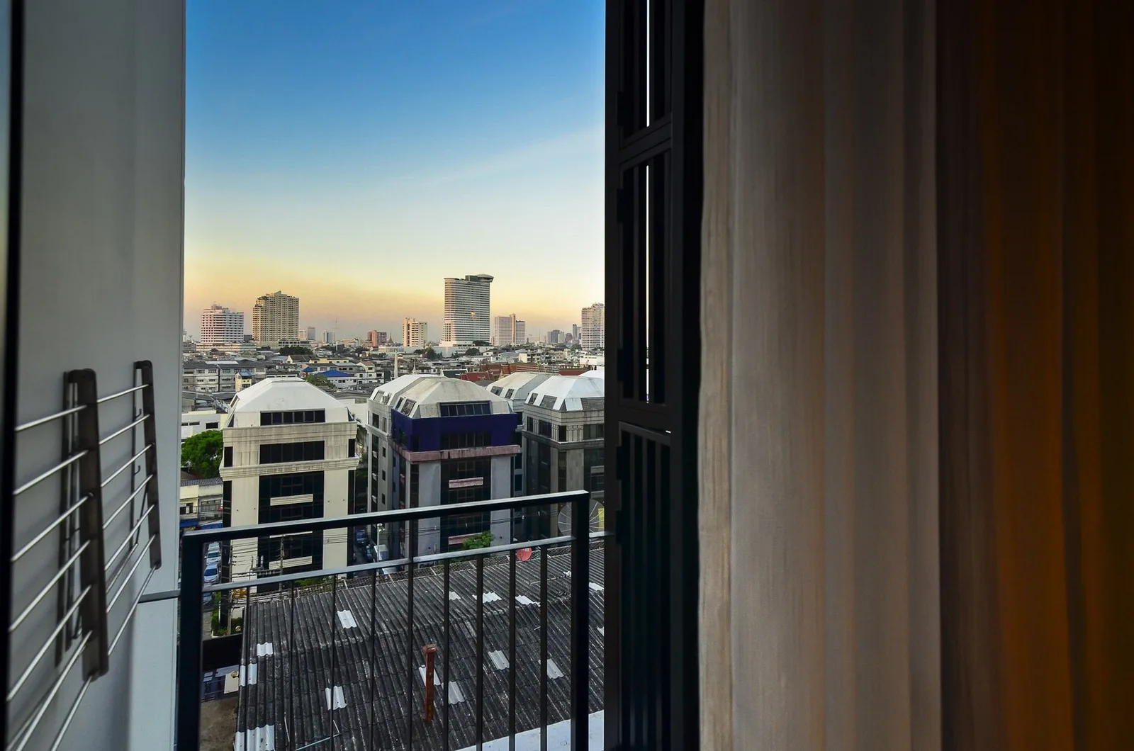 Urbano Absolute Sathon - Taksin — photo 19
