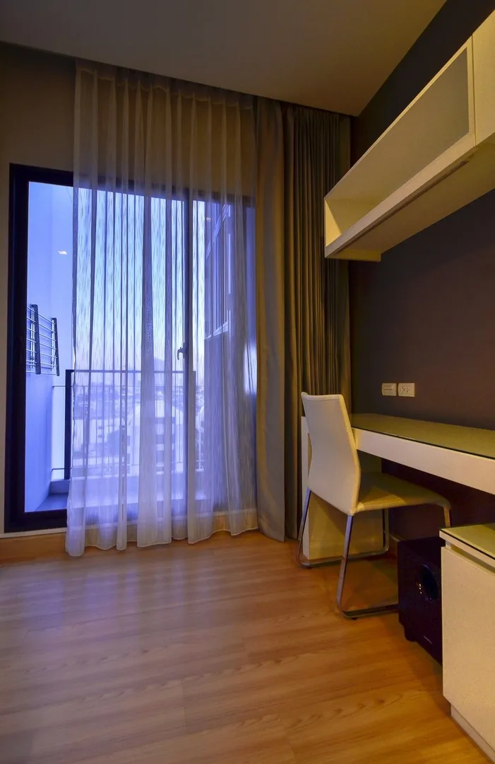 Urbano Absolute Sathon - Taksin — photo 3