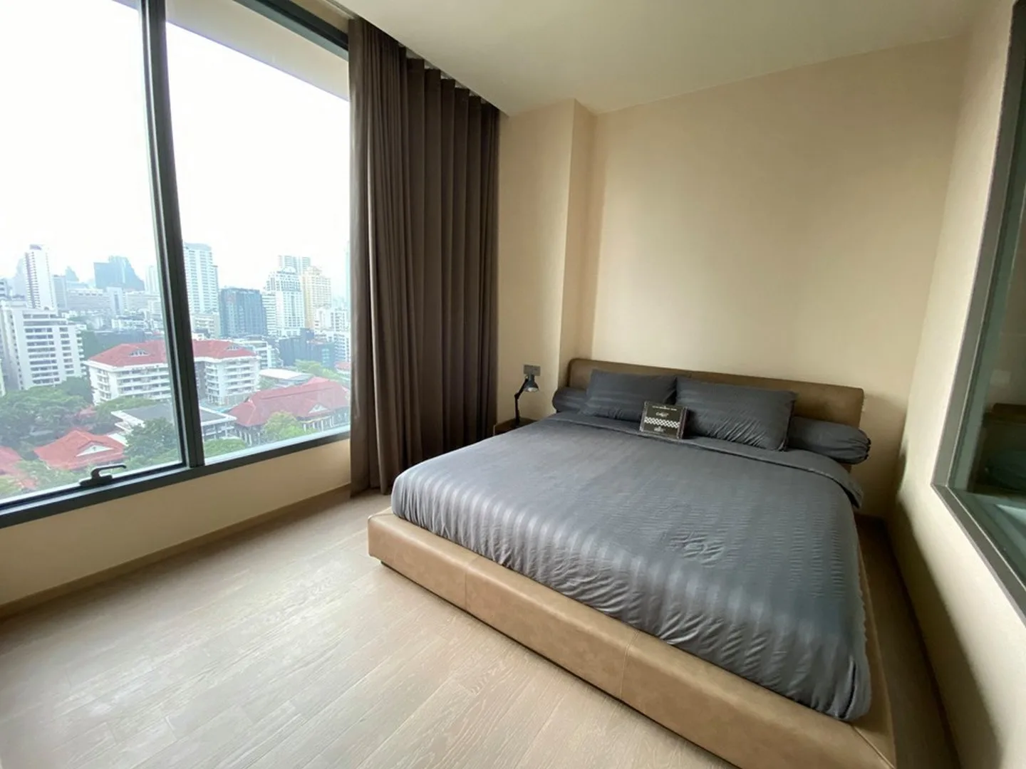The Esse Asoke — photo 7
