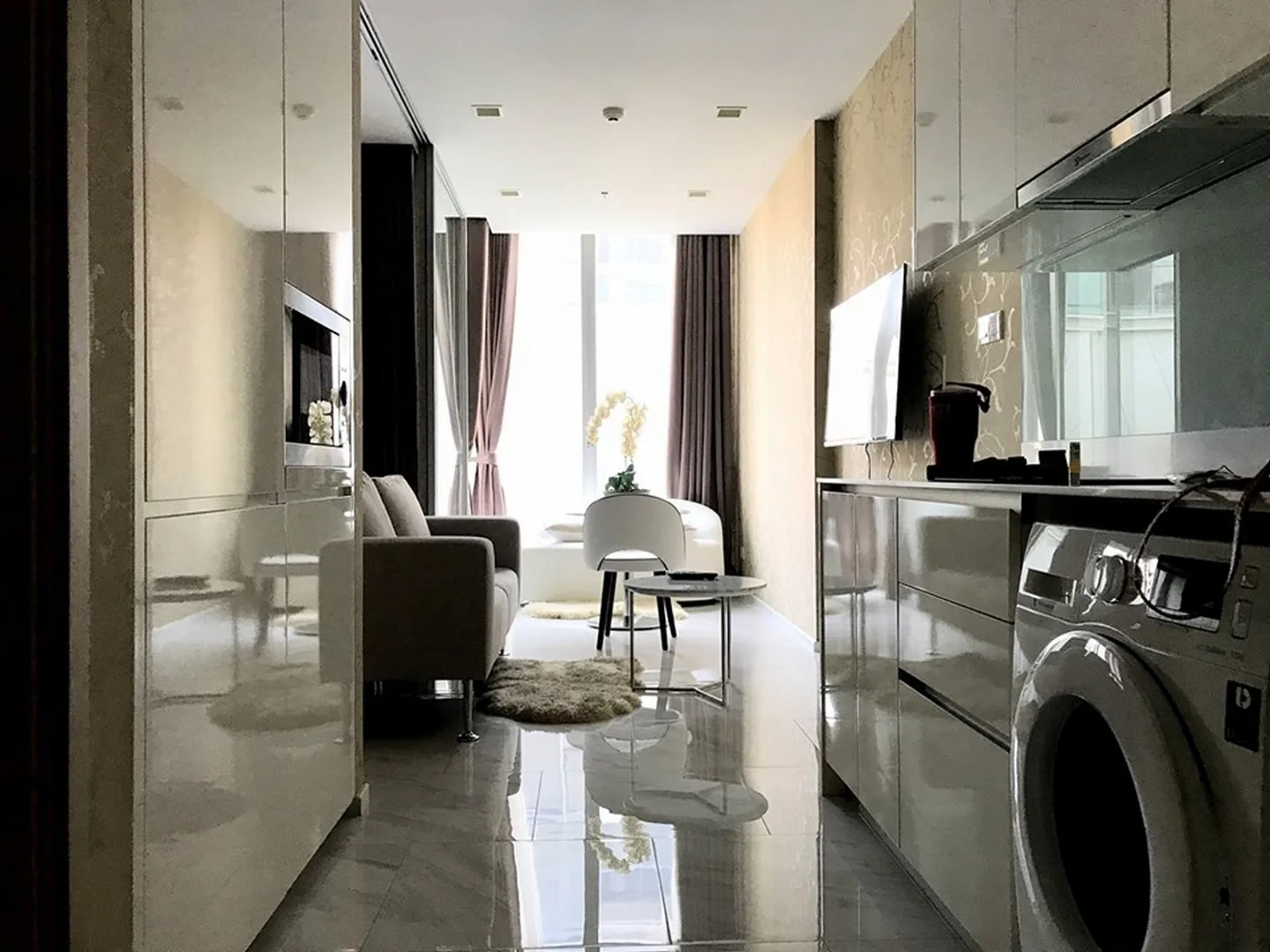 Hyde Sukhumvit 11 — photo 4