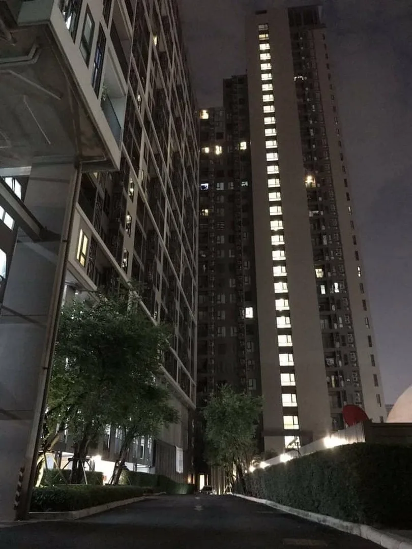 Centric Ratchada - Huai Khwang — photo 12