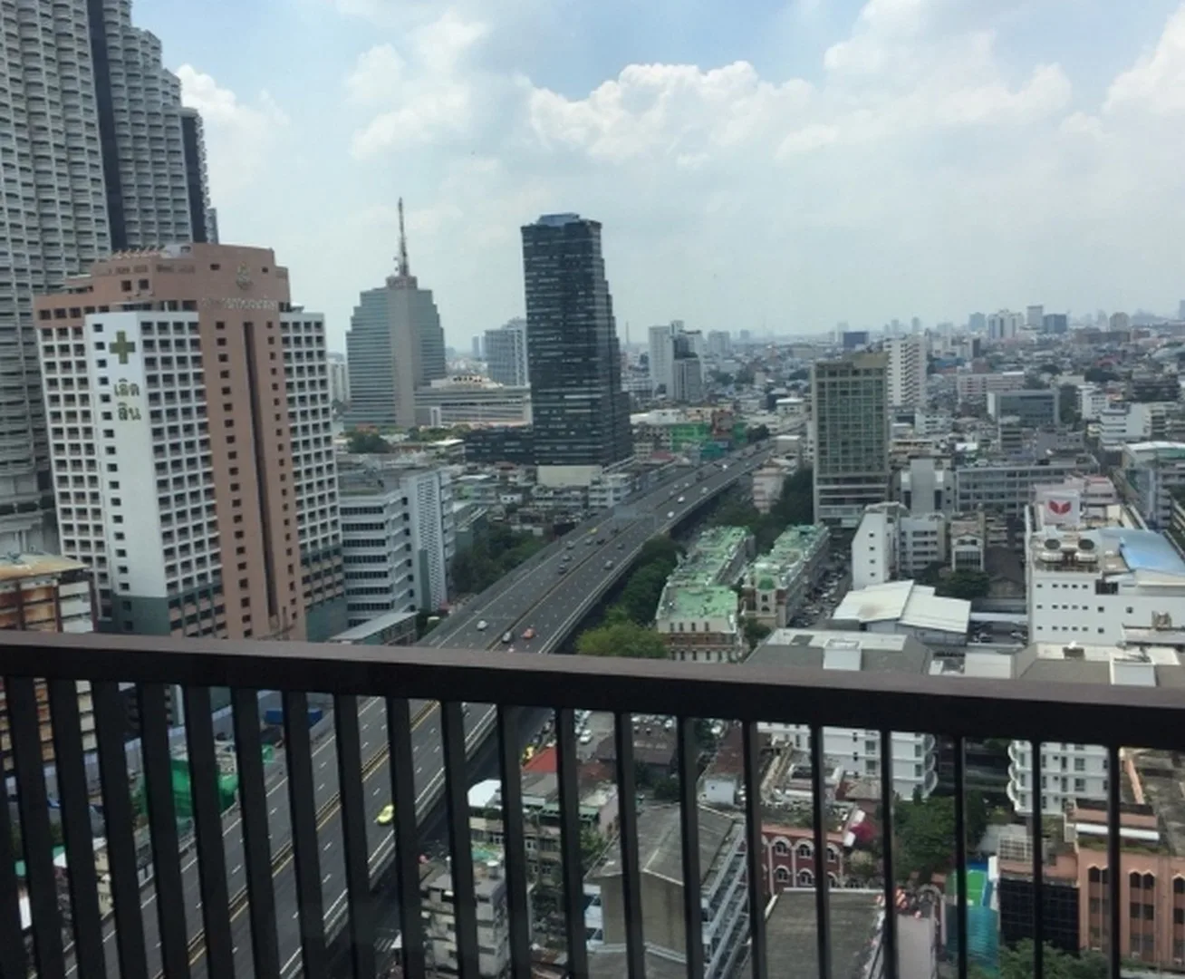 Noble Revolve Silom — photo 4