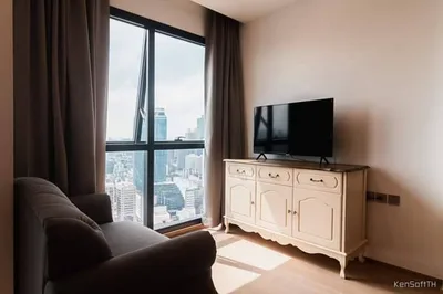 Ashton Chula - Silom