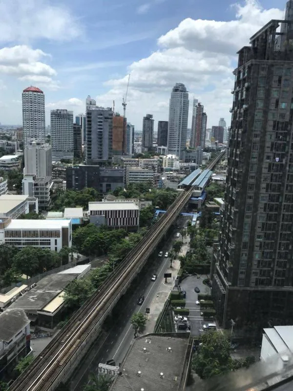 BEATNIQ Sukhumvit 32 — photo 8