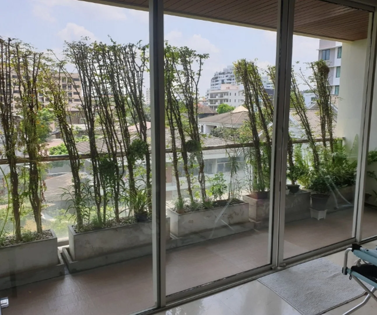The Signature Residence — photo 2
