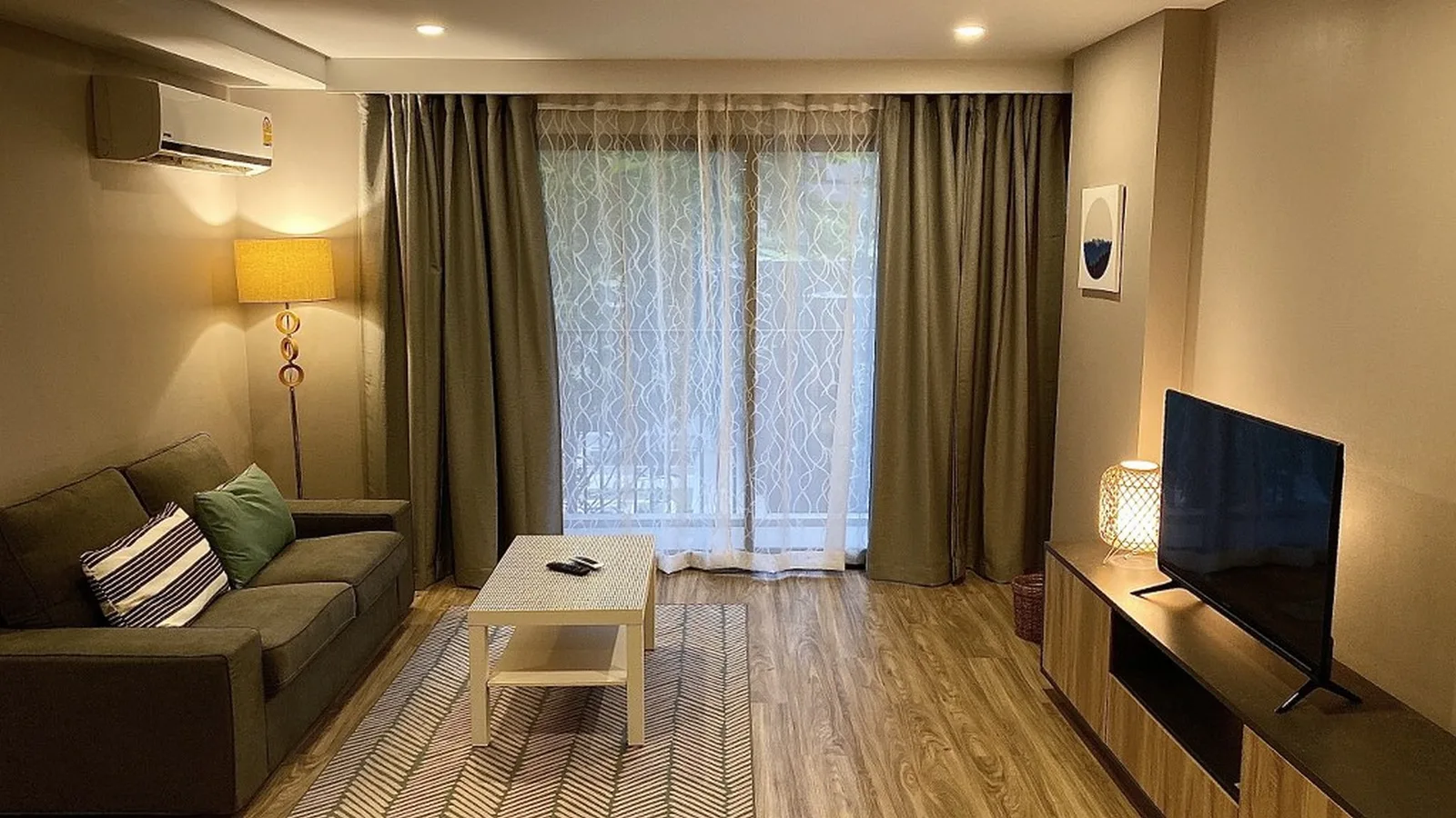 Blossom Condo @ Sathorn - Charoenrat — photo 2