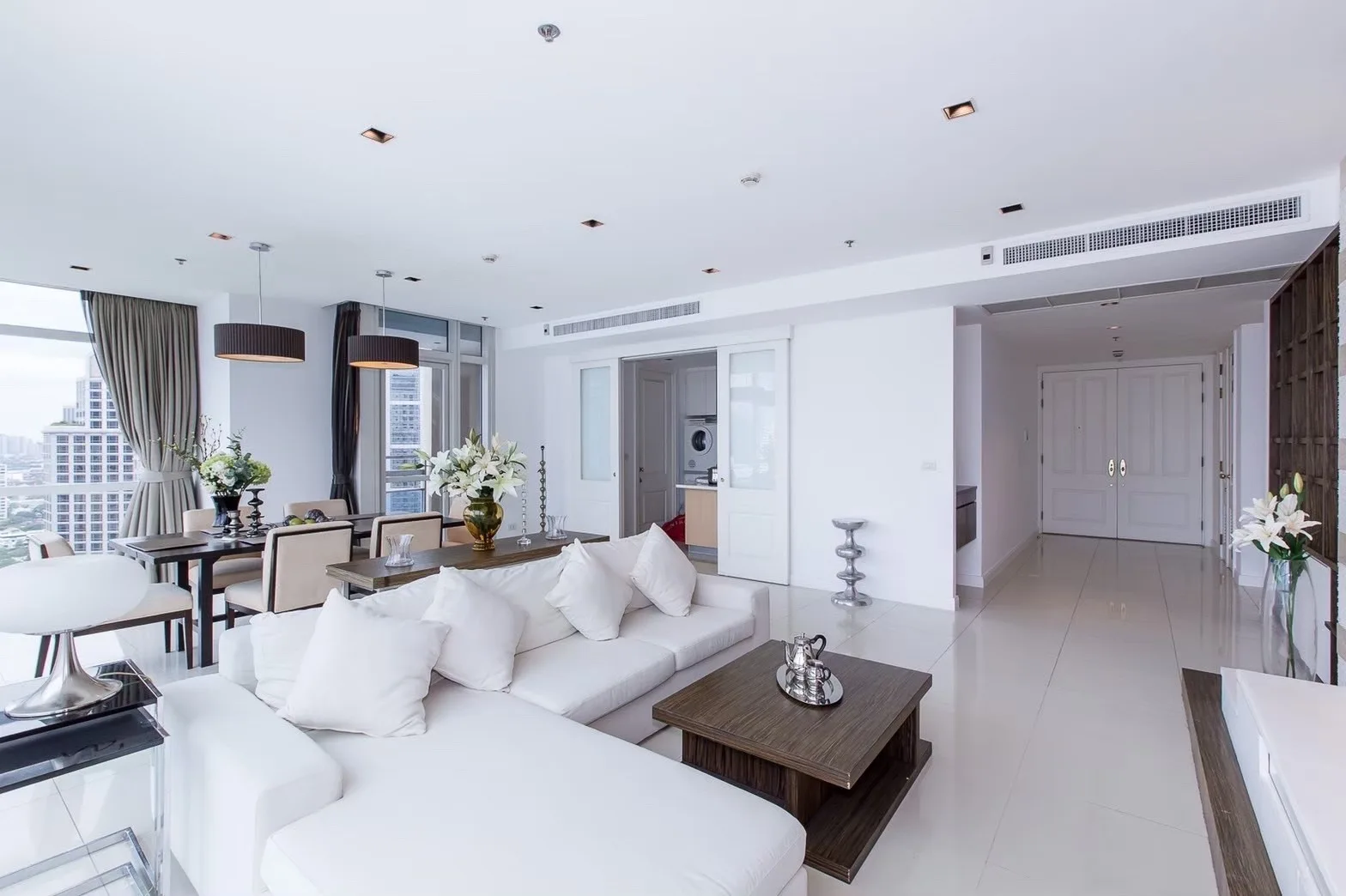 Athenee Residence — photo 3