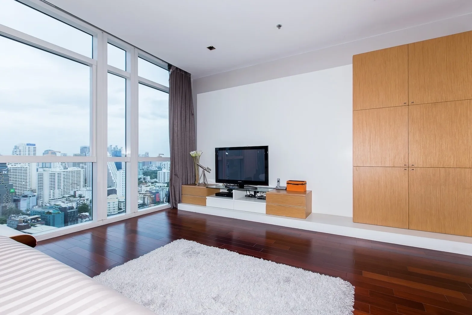 Athenee Residence — photo 10